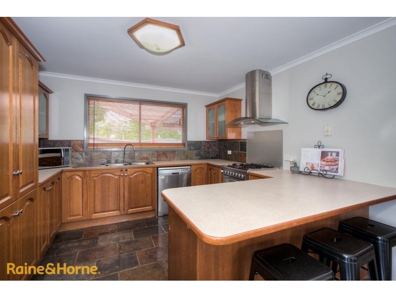 9 Ramsay Court, Sunbury VIC 3429