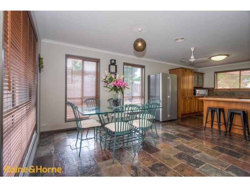 9 Ramsay Court, Sunbury VIC 3429