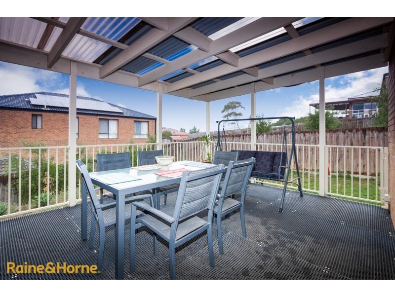 1 Westall Close, Sunbury VIC 3429