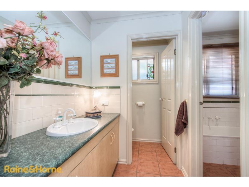 53 Rees Road, Sunbury VIC 3429
