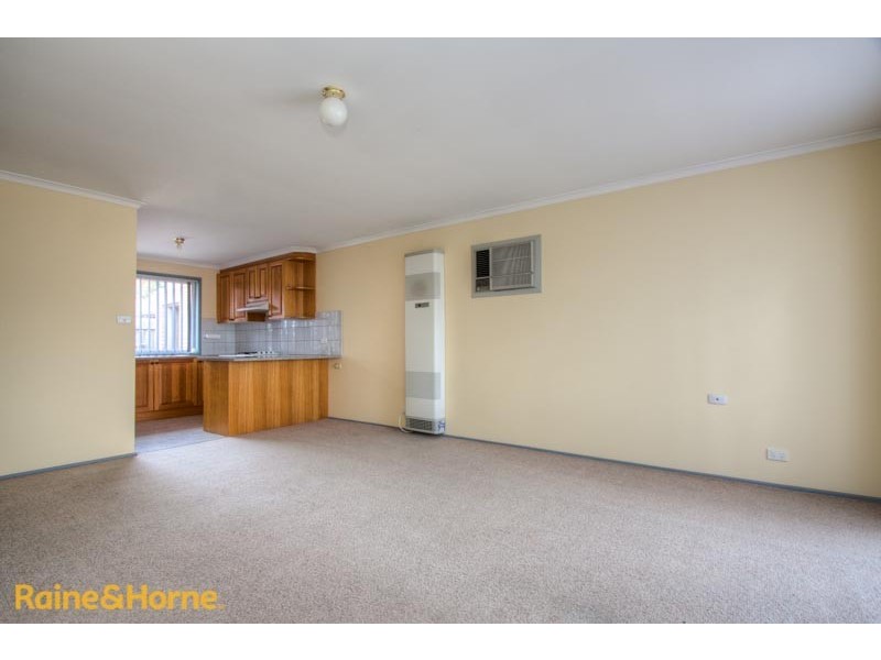 2/49 Pasley Street, Sunbury VIC 3429