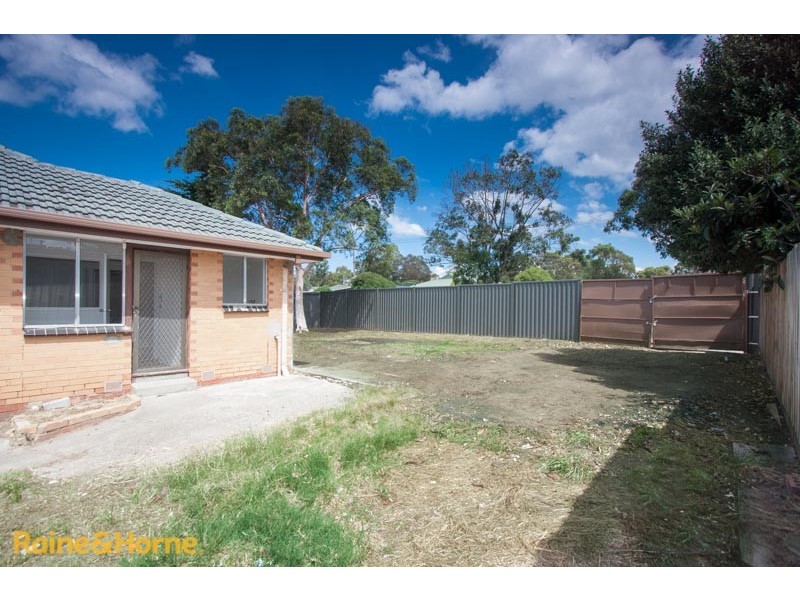 2 Casey Avenue, Sunbury VIC 3429