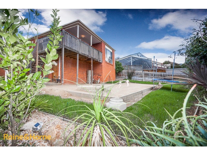 41 Long Drive, Sunbury VIC 3429