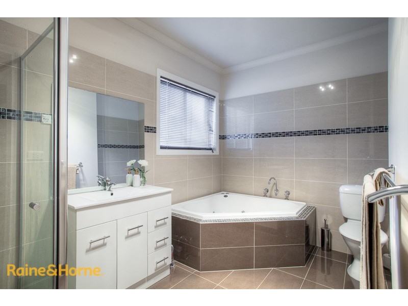 41 Long Drive, Sunbury VIC 3429