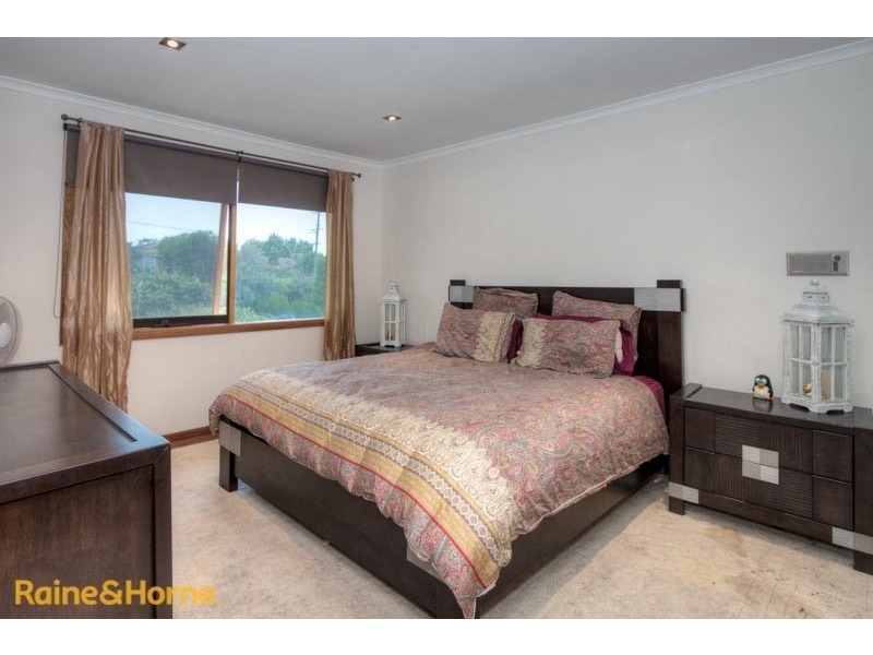 267 Gap Road, Sunbury VIC 3429