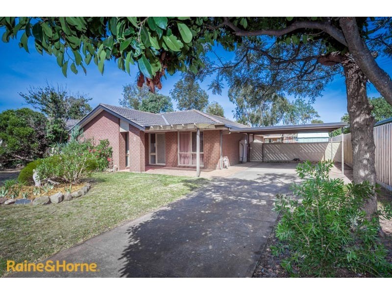 3 Walton Heath Court, Sunbury VIC 3429