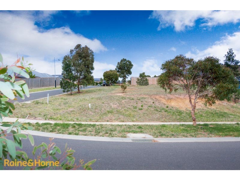 10 Hadlow Court, Sunbury VIC 3429