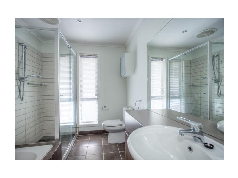 7 Morris Crt, Sunbury VIC 3429