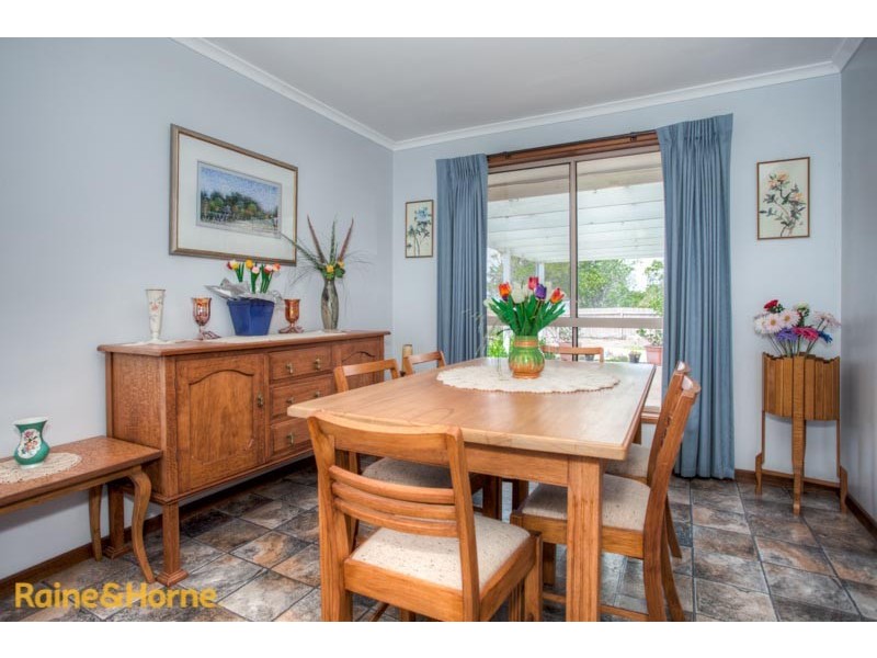 77 Mitchells Lane, Sunbury VIC 3429