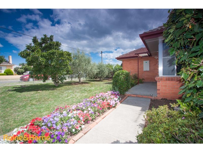 17 Terence Street, Sunbury VIC 3429