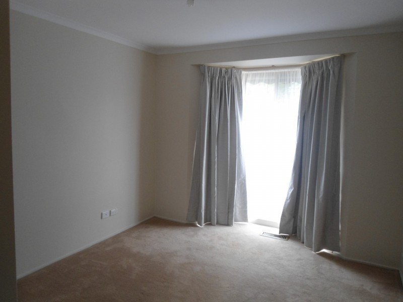 23 MARJORIE AVENUE, Sunbury VIC 3429