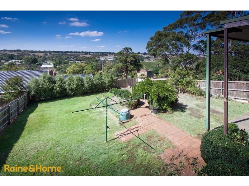 105 Station Street, Sunbury VIC 3429