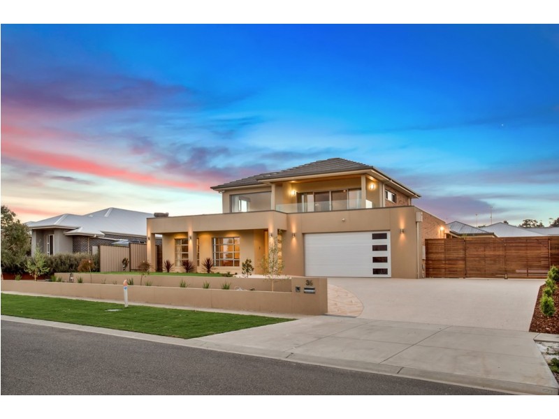 36 The Strand, Sunbury VIC 3429