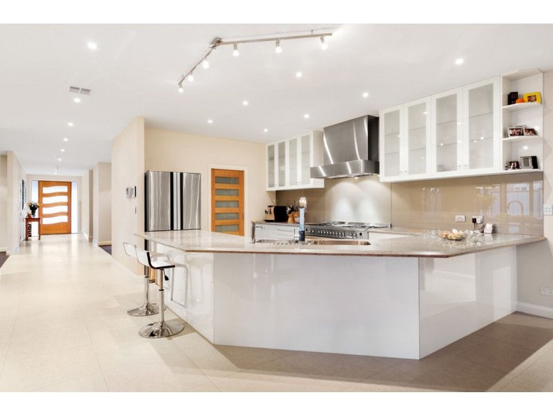 36 The Strand, Sunbury VIC 3429