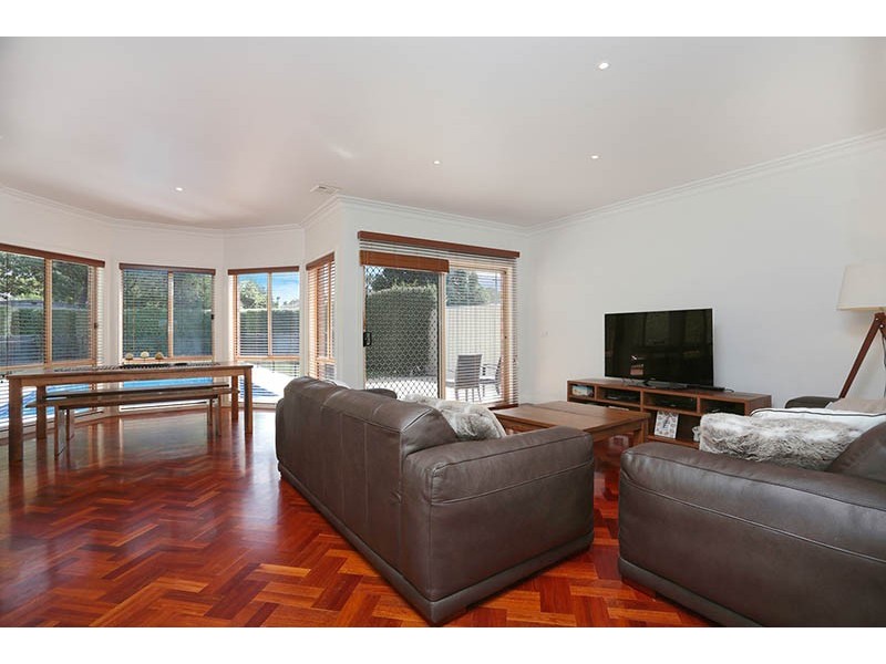 27 Luckins Road, Bentleigh VIC 3204