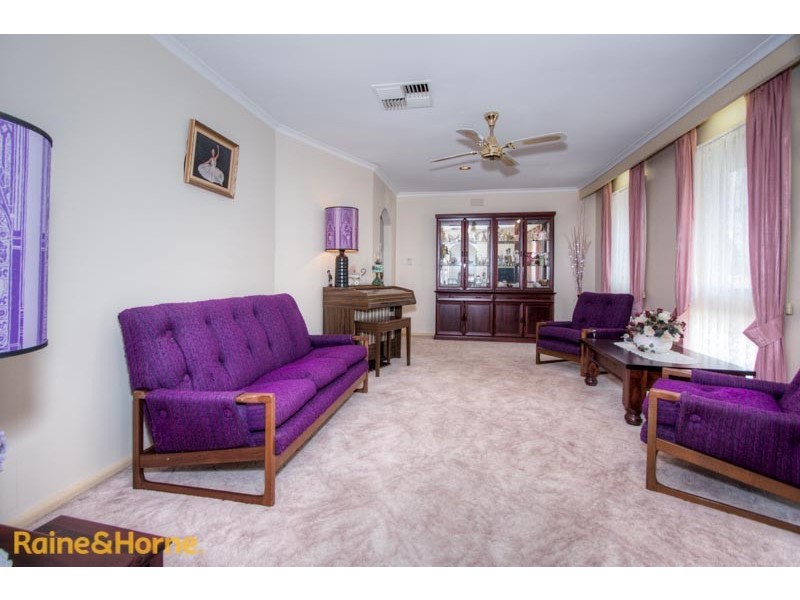 4 Ashton Court, Sunbury VIC 3429