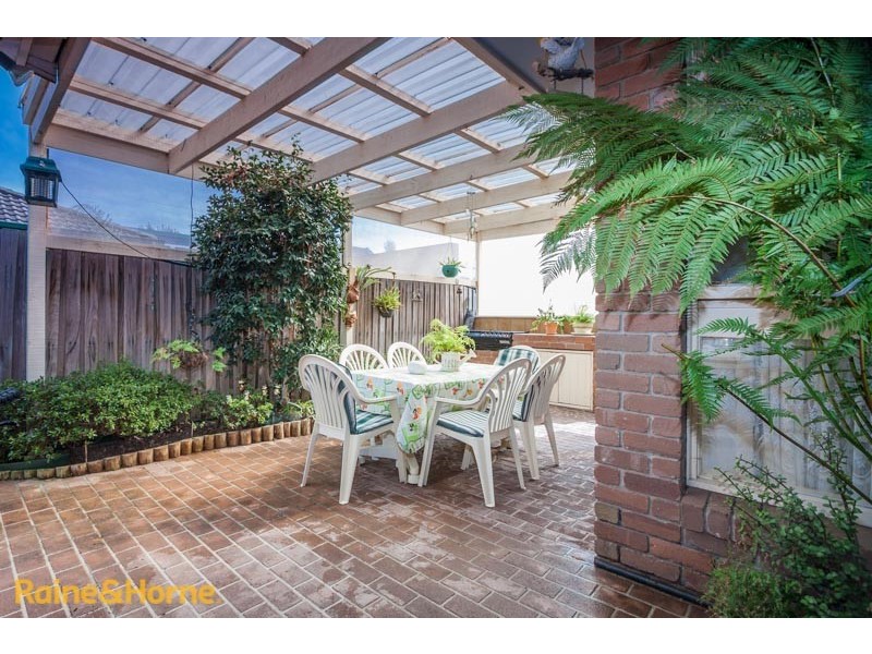 4 Ashton Court, Sunbury VIC 3429
