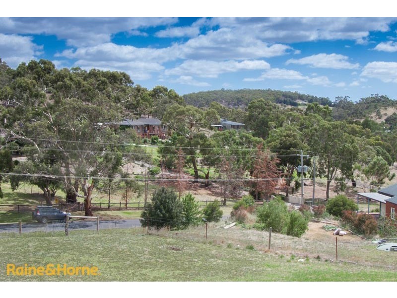 47 Winilba Road, Sunbury VIC 3429
