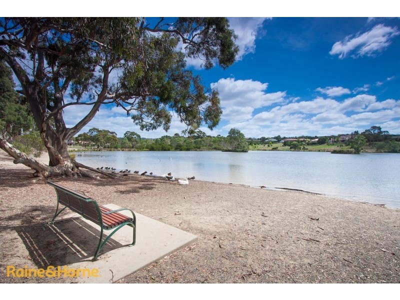 47 Winilba Road, Sunbury VIC 3429