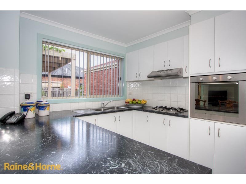 29 Burge Drive, Sunbury VIC 3429