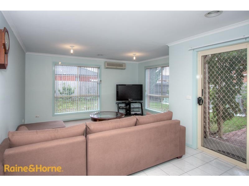 29 Burge Drive, Sunbury VIC 3429