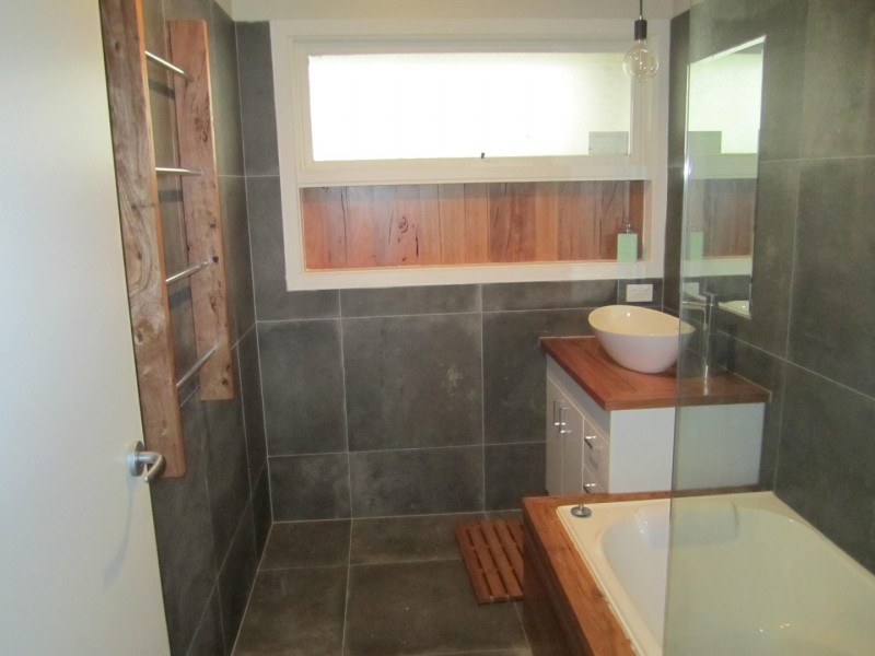 70 MCEWEN DRIVE, Sunbury VIC 3429
