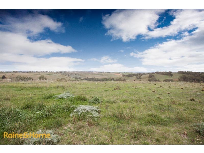 95 Green Street, Bulla VIC 3428