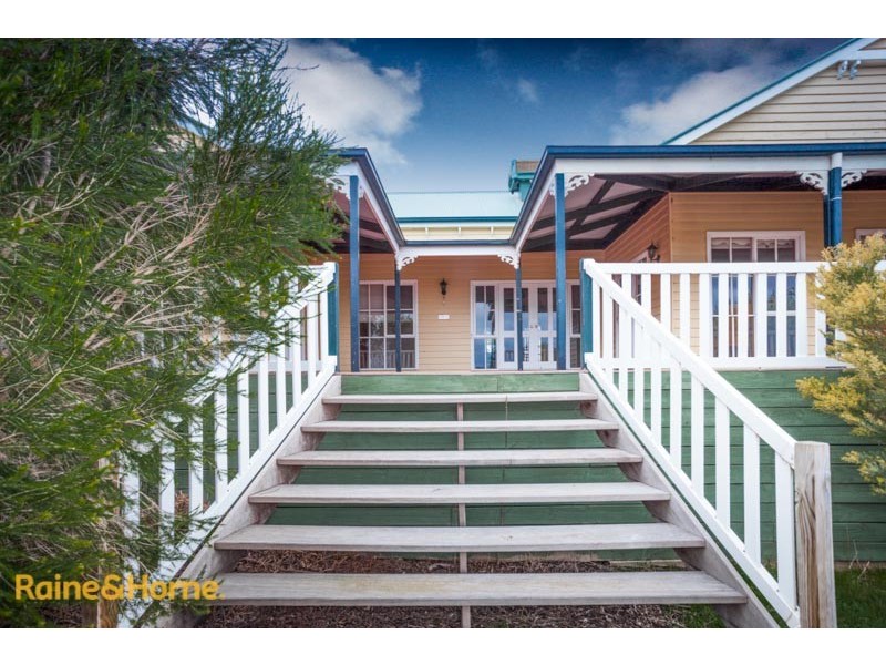 95 Green Street, Bulla VIC 3428