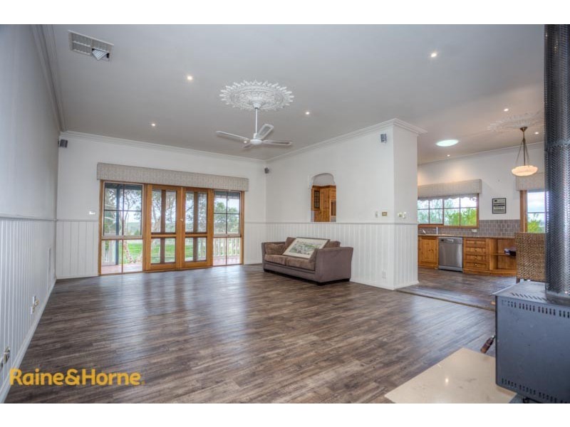 95 Green Street, Bulla VIC 3428