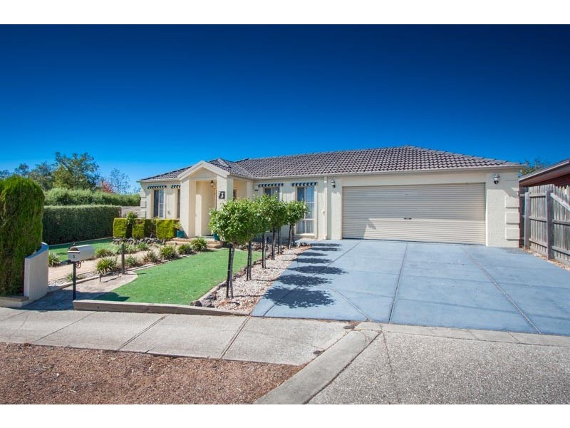 3 Birchwood Drive, Sunbury VIC 3429