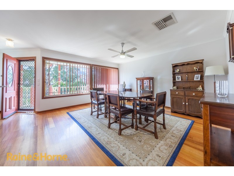 62 Balmoral Circuit, Sunbury VIC 3429