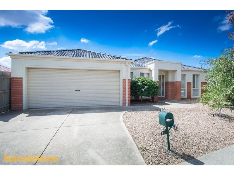 71 COVER DRIVE, Sunbury VIC 3429