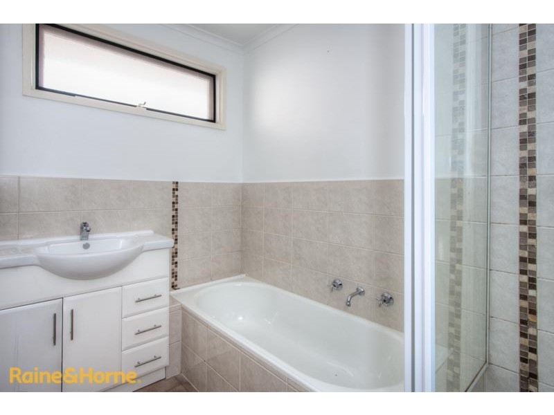 20 Fraser Court, Sunbury VIC 3429