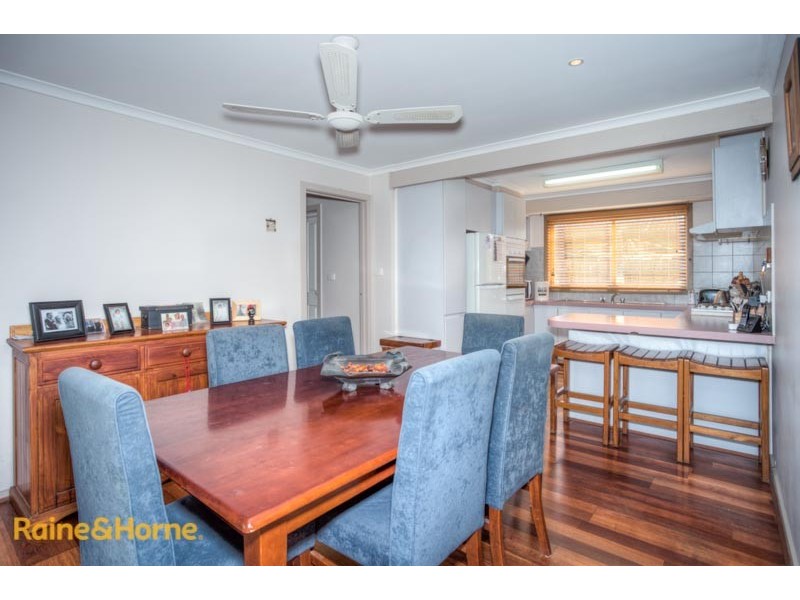 8 Kingsley Drive, Sunbury VIC 3429