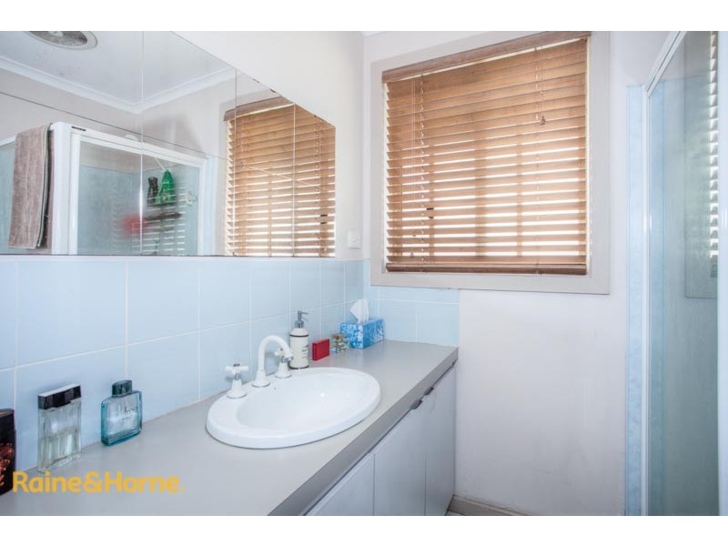 8 Kingsley Drive, Sunbury VIC 3429