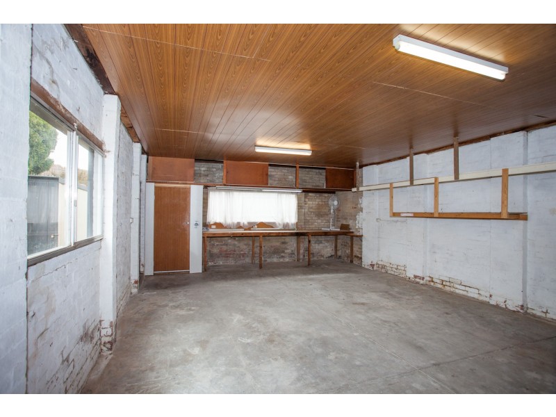 81 Riddell Road, Sunbury VIC 3429