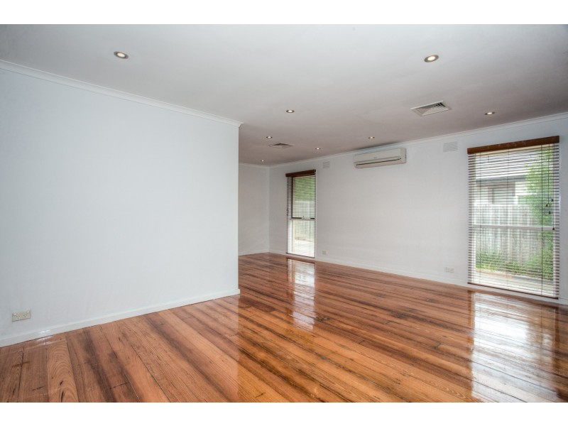 81 Riddell Road, Sunbury VIC 3429