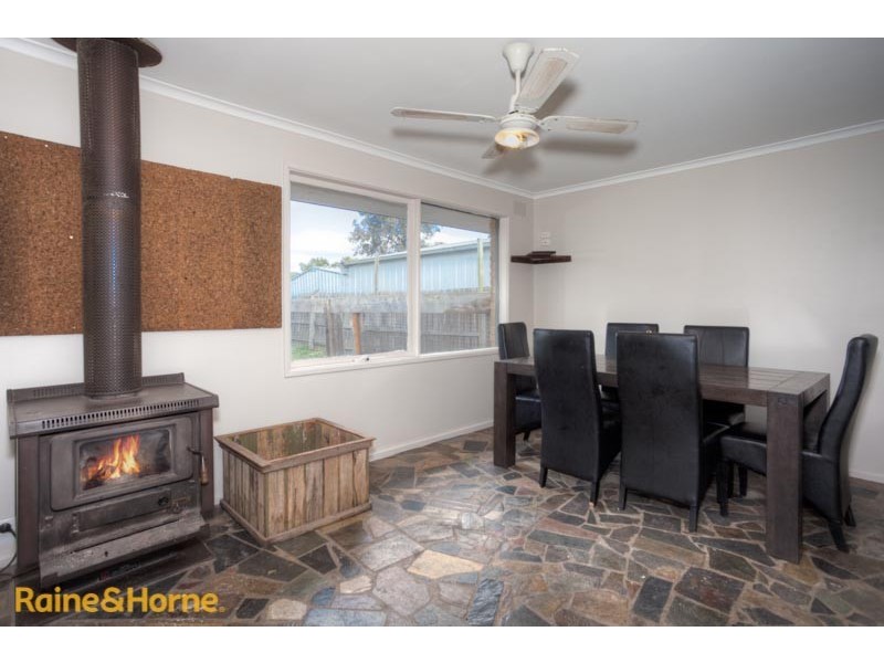 9 Mullock Road, Diggers Rest VIC 3427