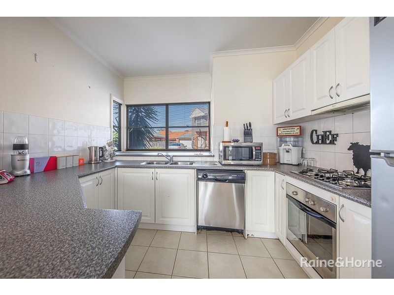 8/50 Darbyshire Street, Sunbury VIC 3429