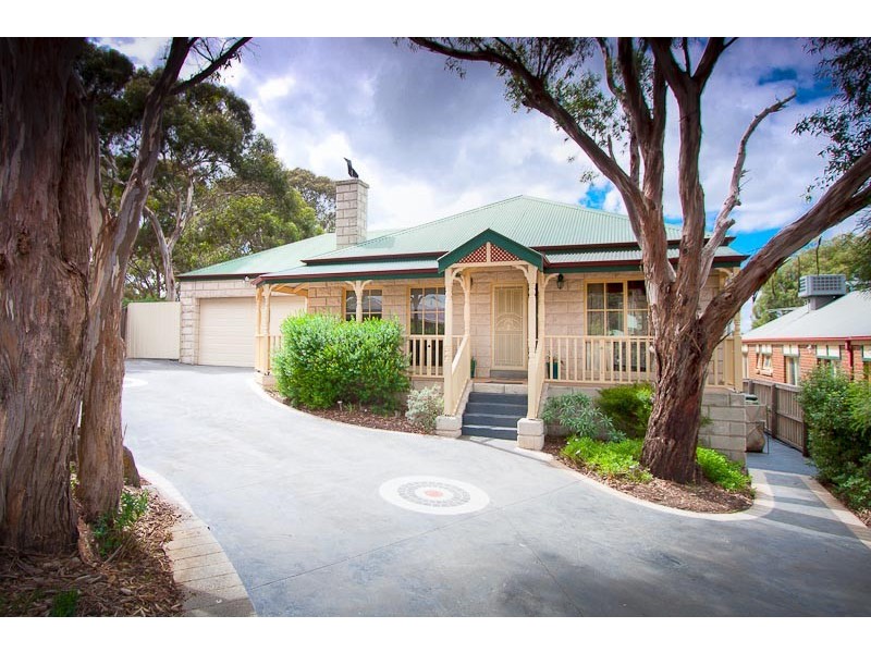 10 Baker Rise, Sunbury VIC 3429