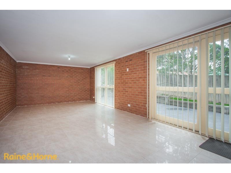 10 Baker Rise, Sunbury VIC 3429