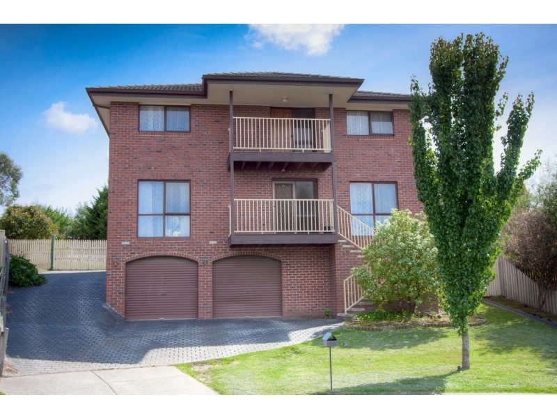 8 Lachlan Court, Sunbury VIC 3429