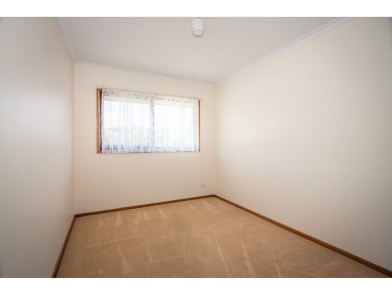 8 Lachlan Court, Sunbury VIC 3429