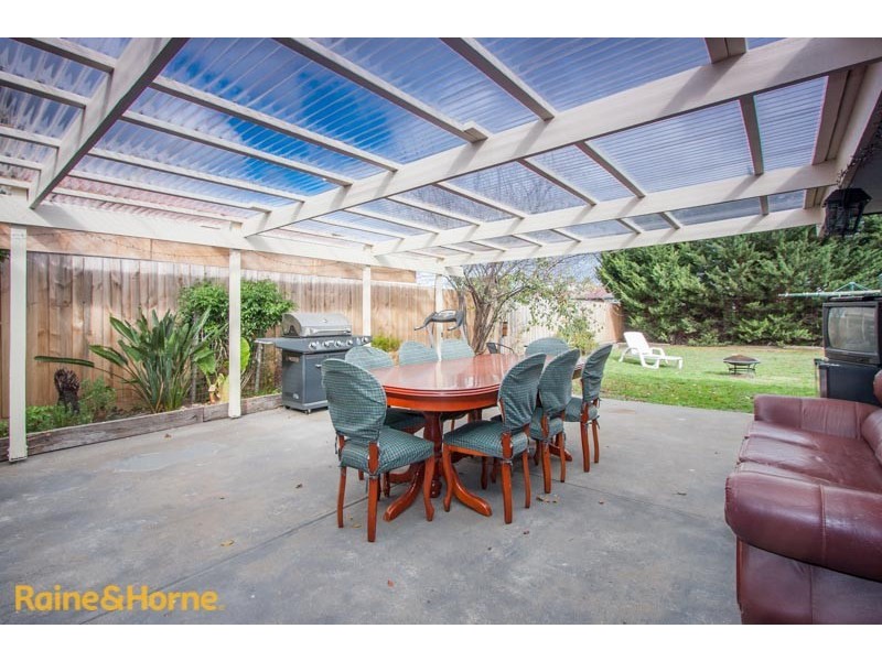 4 Carey Court, Sunbury VIC 3429
