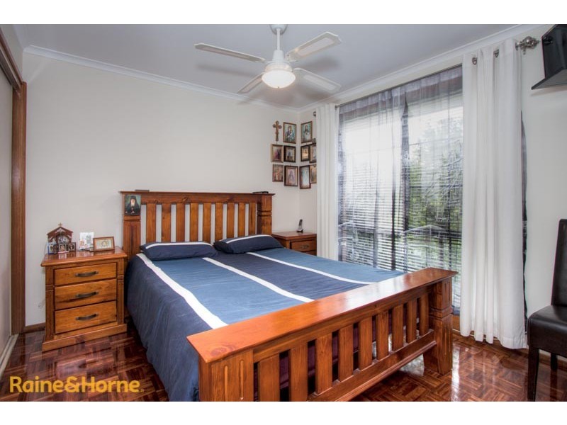 4 Carey Court, Sunbury VIC 3429