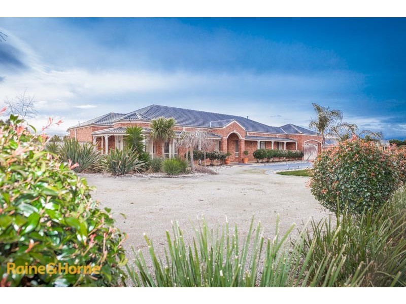 4 The Old Stock Run, Sunbury VIC 3429