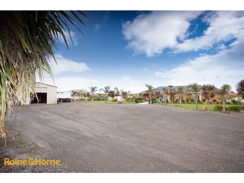 4 The Old Stock Run, Sunbury VIC 3429