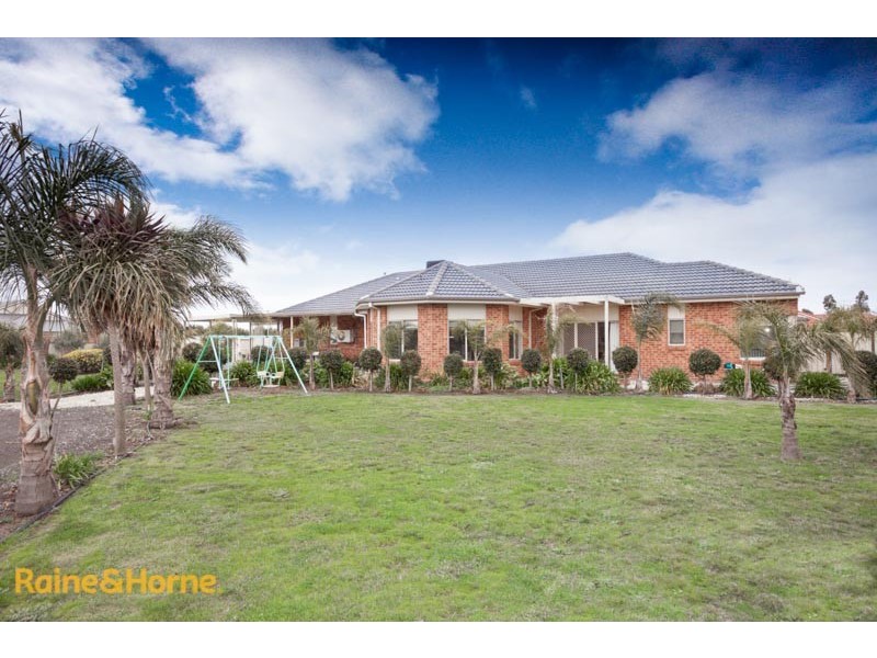 4 The Old Stock Run, Sunbury VIC 3429