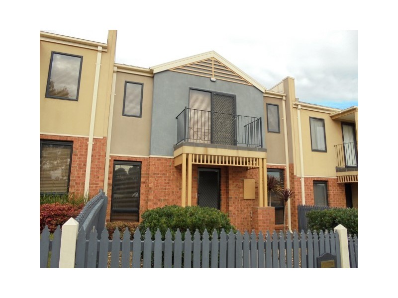 5 Watersprite Boulevard, Sunbury VIC 3429