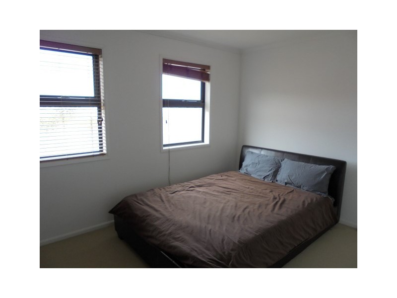 5 Watersprite Boulevard, Sunbury VIC 3429